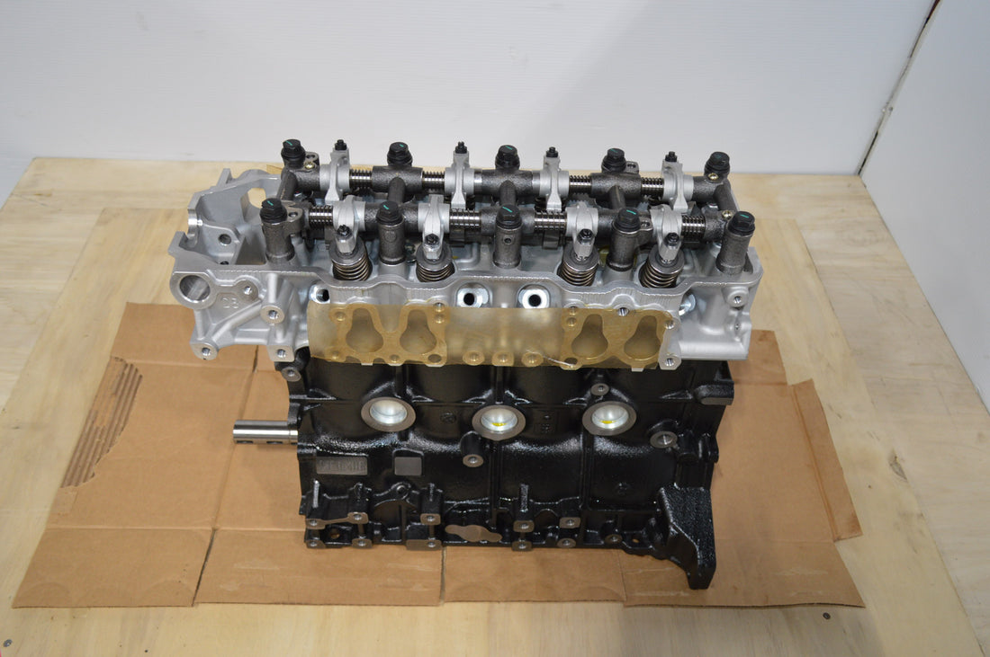 1985 - 1995 TOYOTA PICK UP  - BRAND NEW ENGINE - 2.4L 22R 4 CYLINDER - 0 MILE ENGINE