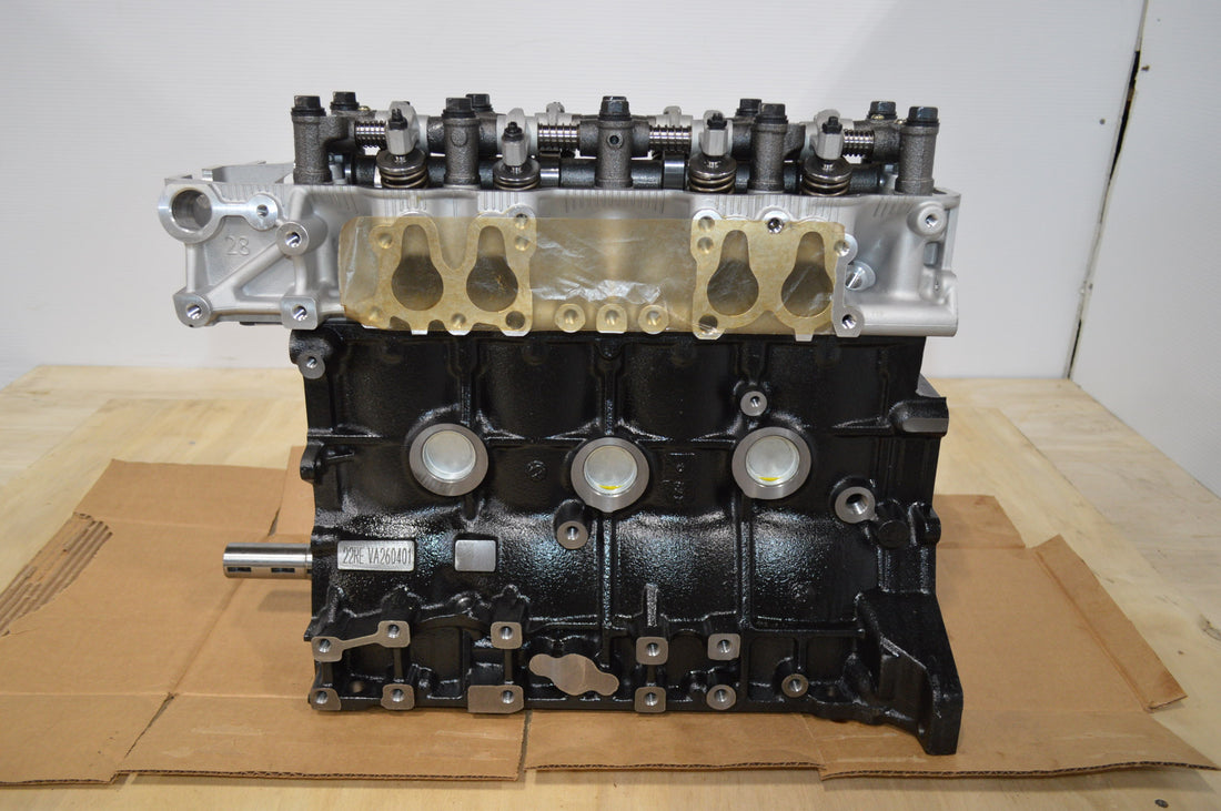 1985 - 1995 TOYOTA PICK UP  - BRAND NEW ENGINE - 2.4L 22R 4 CYLINDER - 0 MILE ENGINE