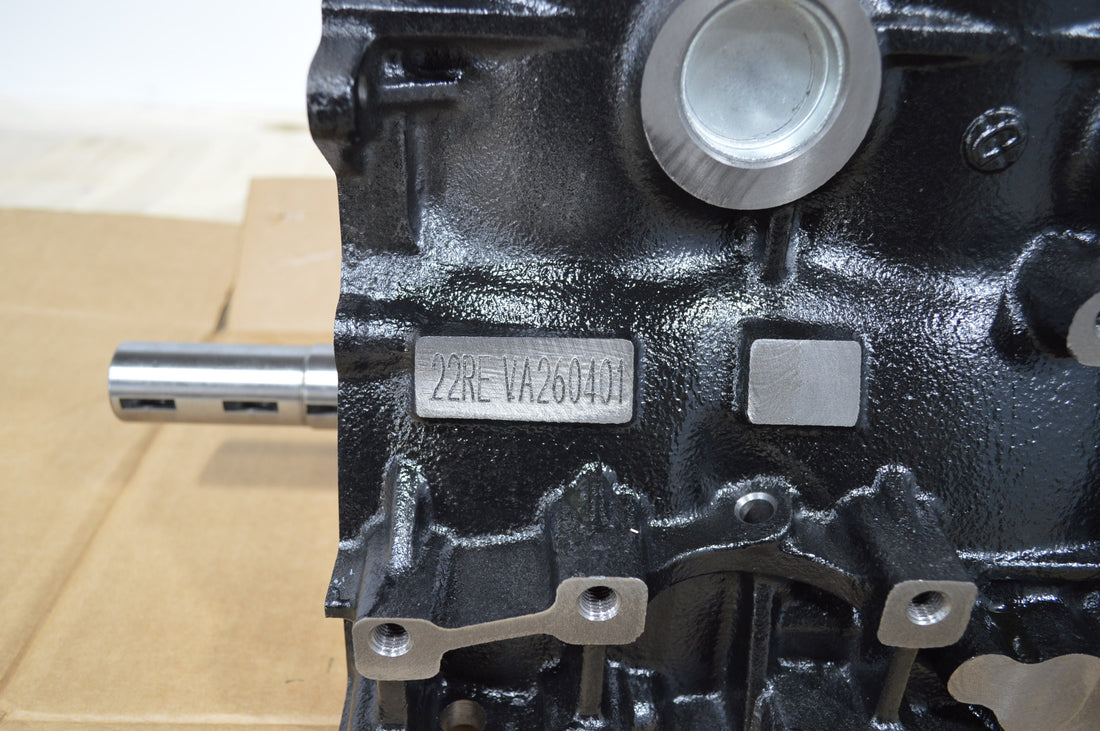 1985 - 1995 TOYOTA PICK UP  - BRAND NEW ENGINE - 2.4L 22R 4 CYLINDER - 0 MILE ENGINE