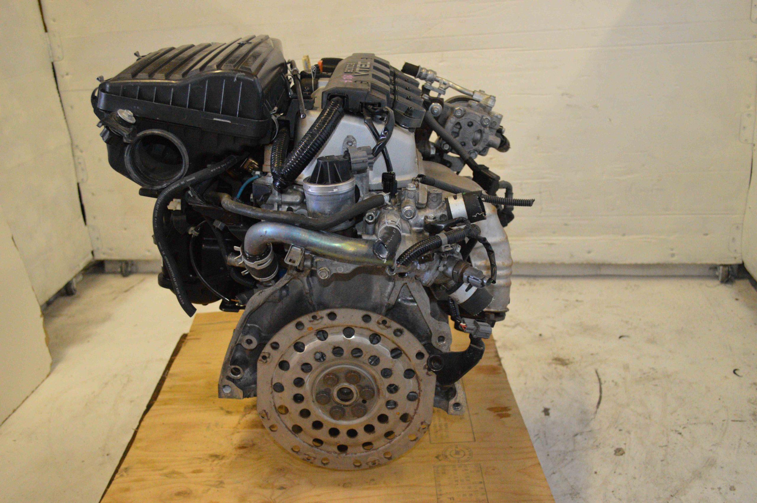 2001-2005 HONDA CIVIC ENGINE 1.7L JDM D17A MOTOR.
