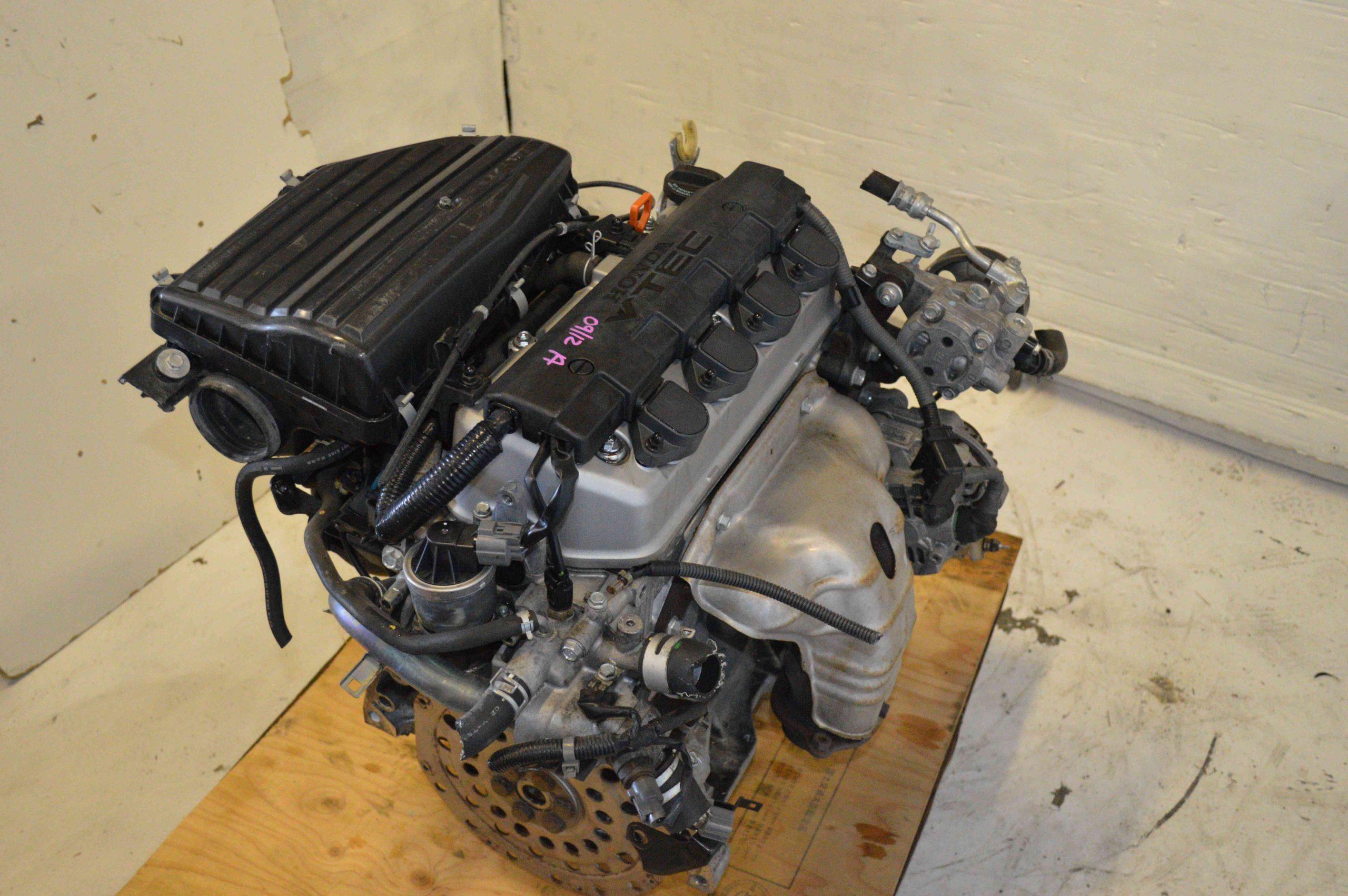 2001-2002-2003-2004-2005 HONDA CIVIC 1.7L V-TEC ENGINE JDM D17A.