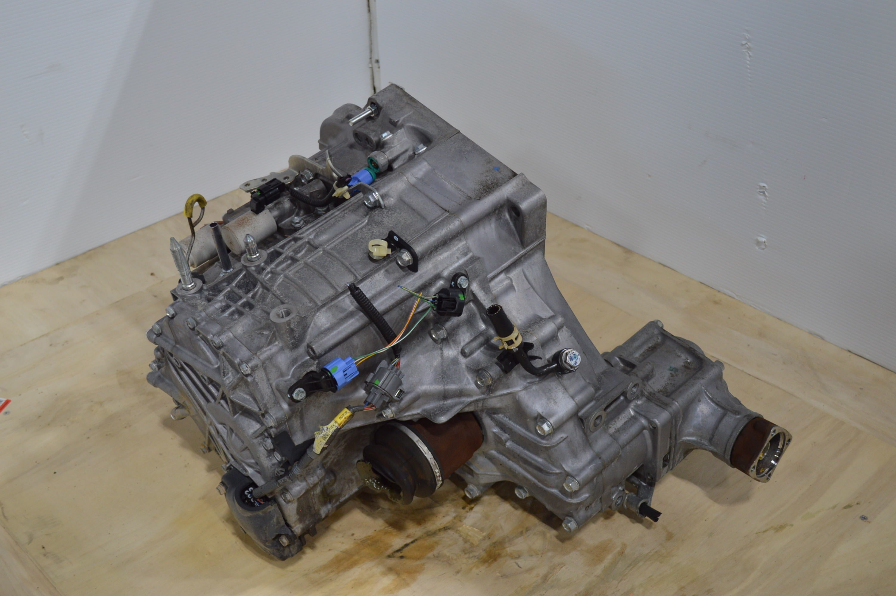 2002 2003 2004 HONDA CR-V 2.4L ALL WHEEL DRIVE AUTOMATIC TRANSMISSION JDM K24A.