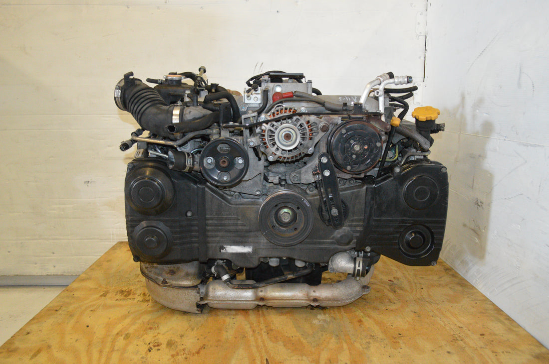 2000 - 2005 SUBARU WRX 2.0L TURBO ENGINE JDM EJ205 AVCS COMPLETE MOTOR ASSEMBLY.