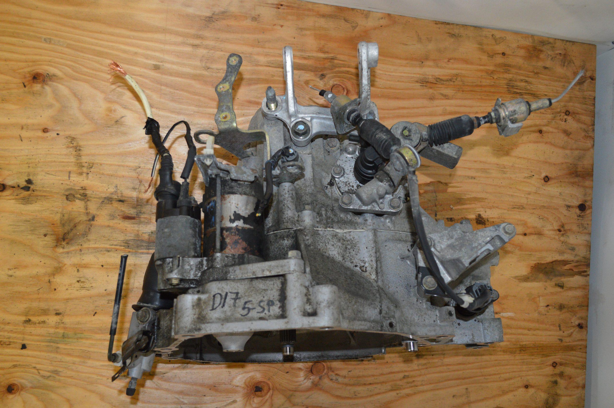2001-2002-2003-2004-2005 HONDA CIVIC 1.7L 5-SP MANUAL TRANSMISSION D17A JDM IMPORTED TRANSMISSION.