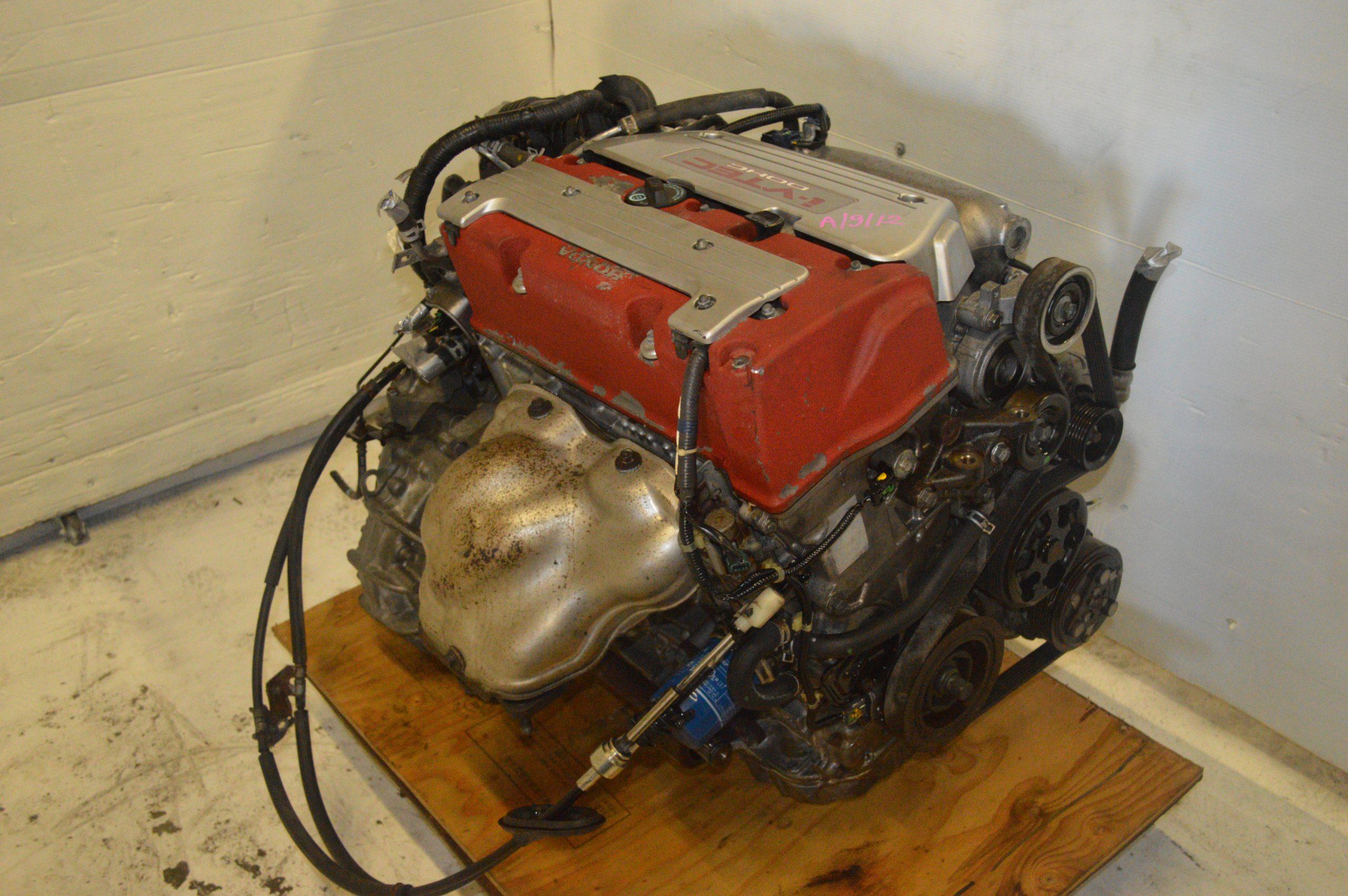 JDM HONDA ACCORD CL7 K20A EURO R ENGINE WITH 6-SP MANUAL TRANSMISSION.