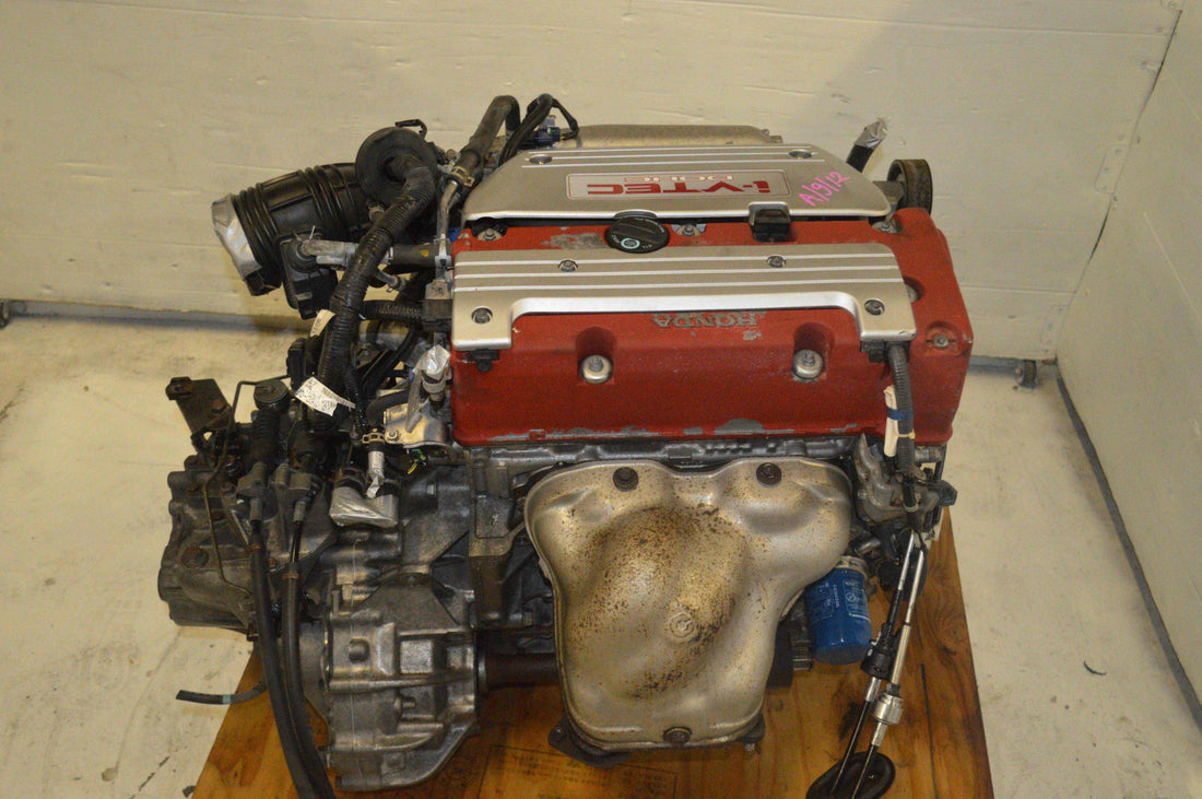 JDM HONDA ACCORD CL7 K20A EURO R ENGINE WITH 6-SP MANUAL TRANSMISSION.