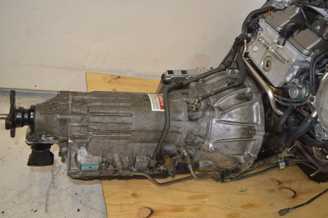 JDM 2JZ-GTE VVTI 3.0L TWIN TURBO MOTOR WITH AUTO TRANSMISSION & ECU.