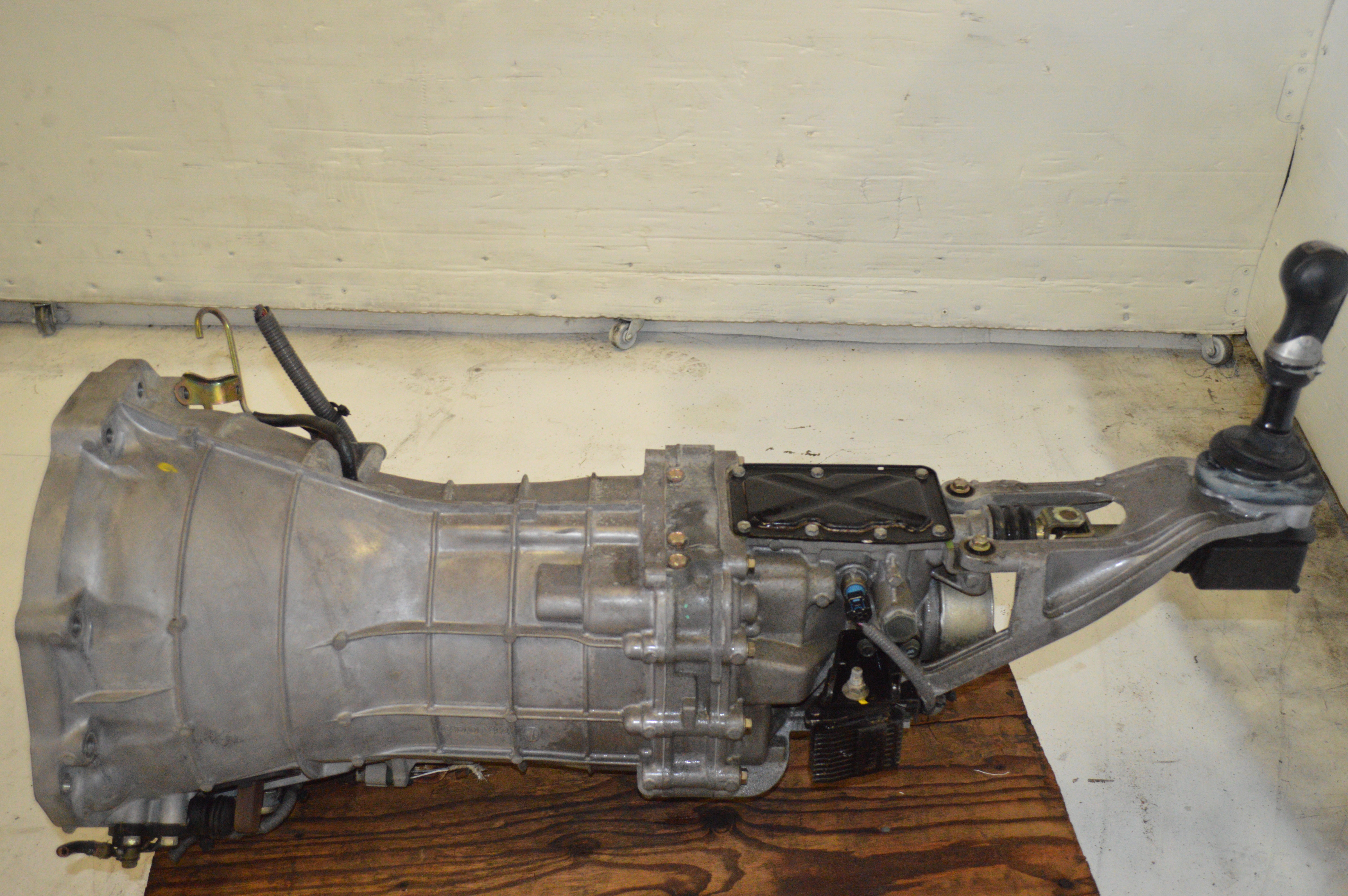 2003 - 2006 INFINITI G35 6-SPEEP MANUAL TRANSMISSION JDM VQ35DE