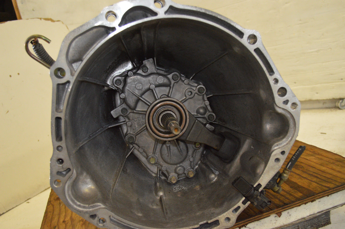2003 - 2006 NISSAN 350Z 6-SPEED MANUAL TRANSMISSION JDM VQ35DE #CD002