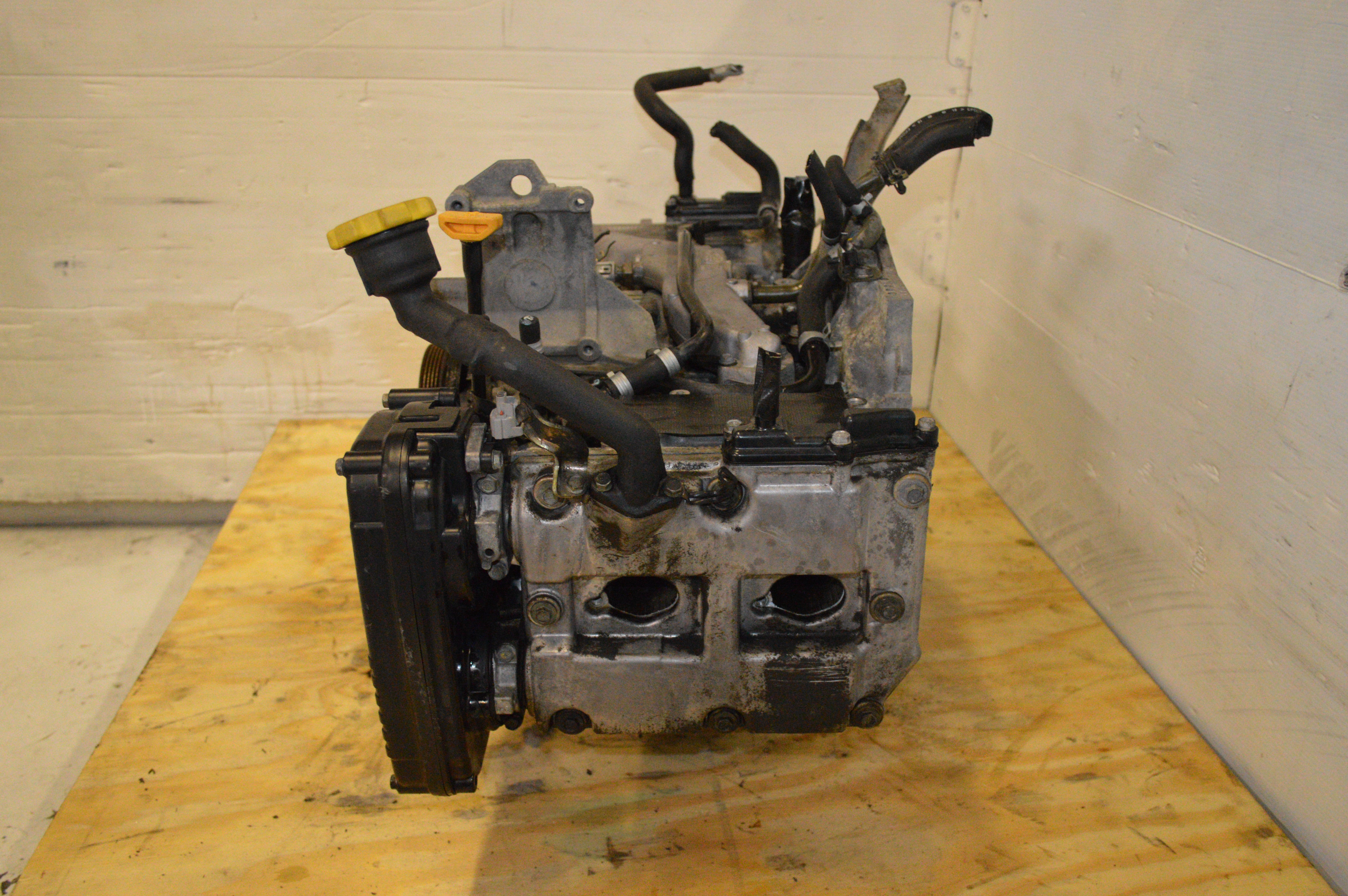 2000 - 2005 SUBARU WRX 2.0L TURBO MOTOR JDM EJ205 NON AVCS LONG BLOCK.