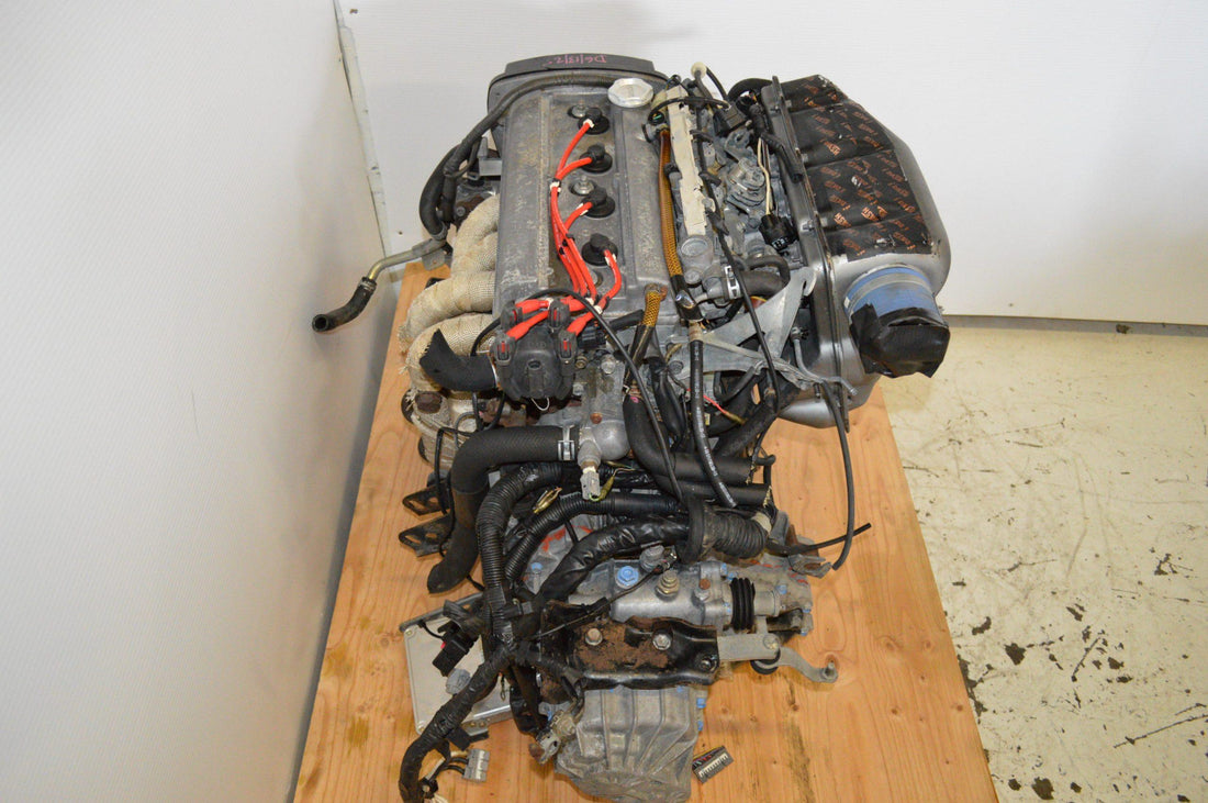 JDM TOYOTA COROLLA 4AGE ENGINE 1.6L TWIN CAM 20 VALVE WITH 5-SP MANUAL TRANS.